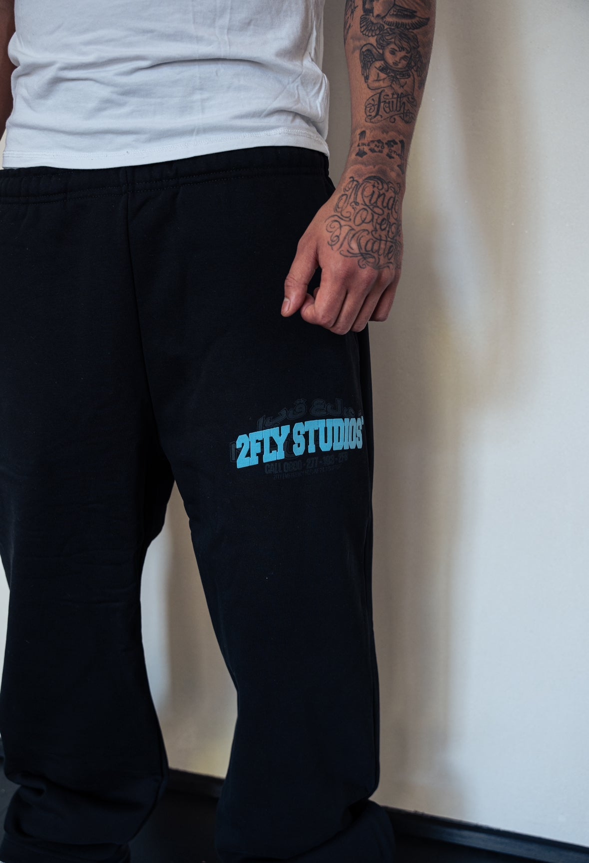 ARABIC HOTLINES JOGGER